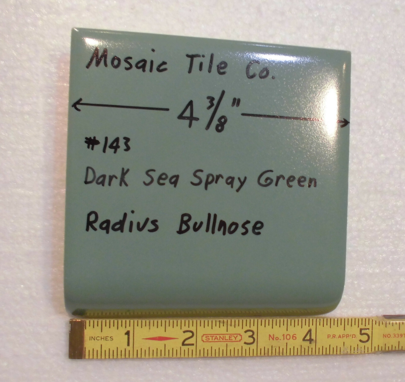 1 pc. Dark Green; Matte Radius Bullnose Ceramic 4-3/8″; by Mosaic Tile Co. NOS