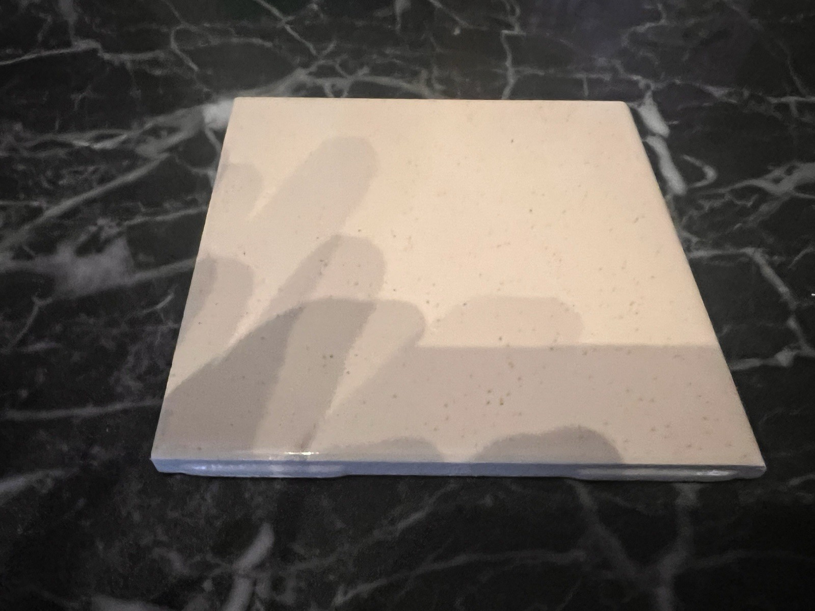 4-1/4″ 1970 Buckwheat Bullnose Brown Speckled Off White Tile NOS