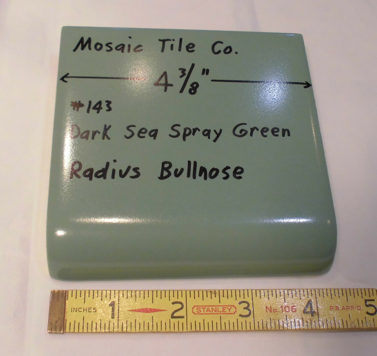 1 pc. Dark Green; Matte Radius Bullnose Ceramic 4-3/8″; by Mosaic Tile Co. NOS