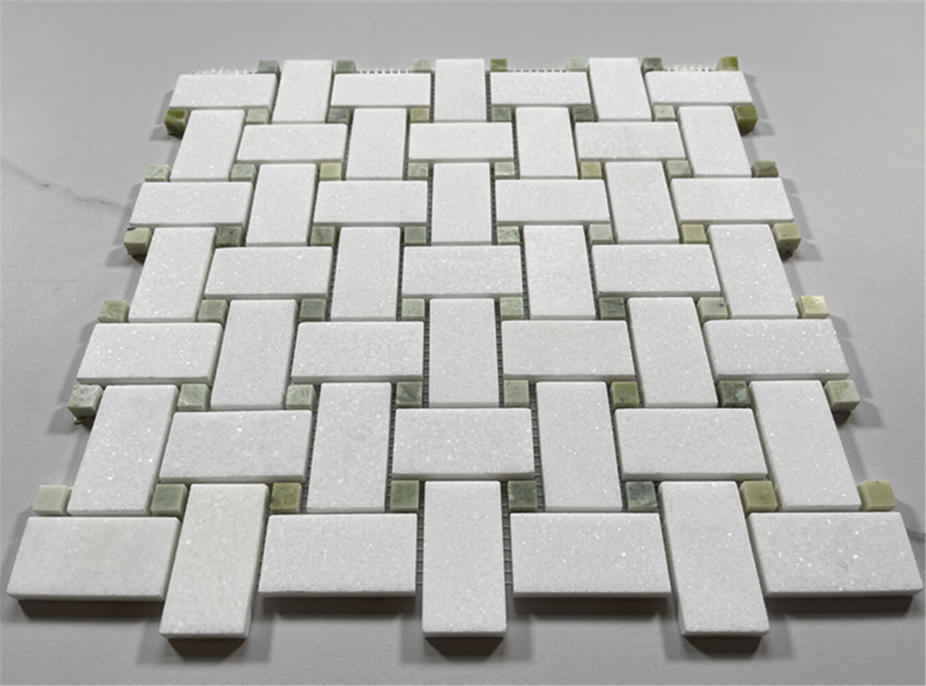 T652XH Thassos White Marble 1×2 Basketweave Mosaic Tile Green Dots Honed