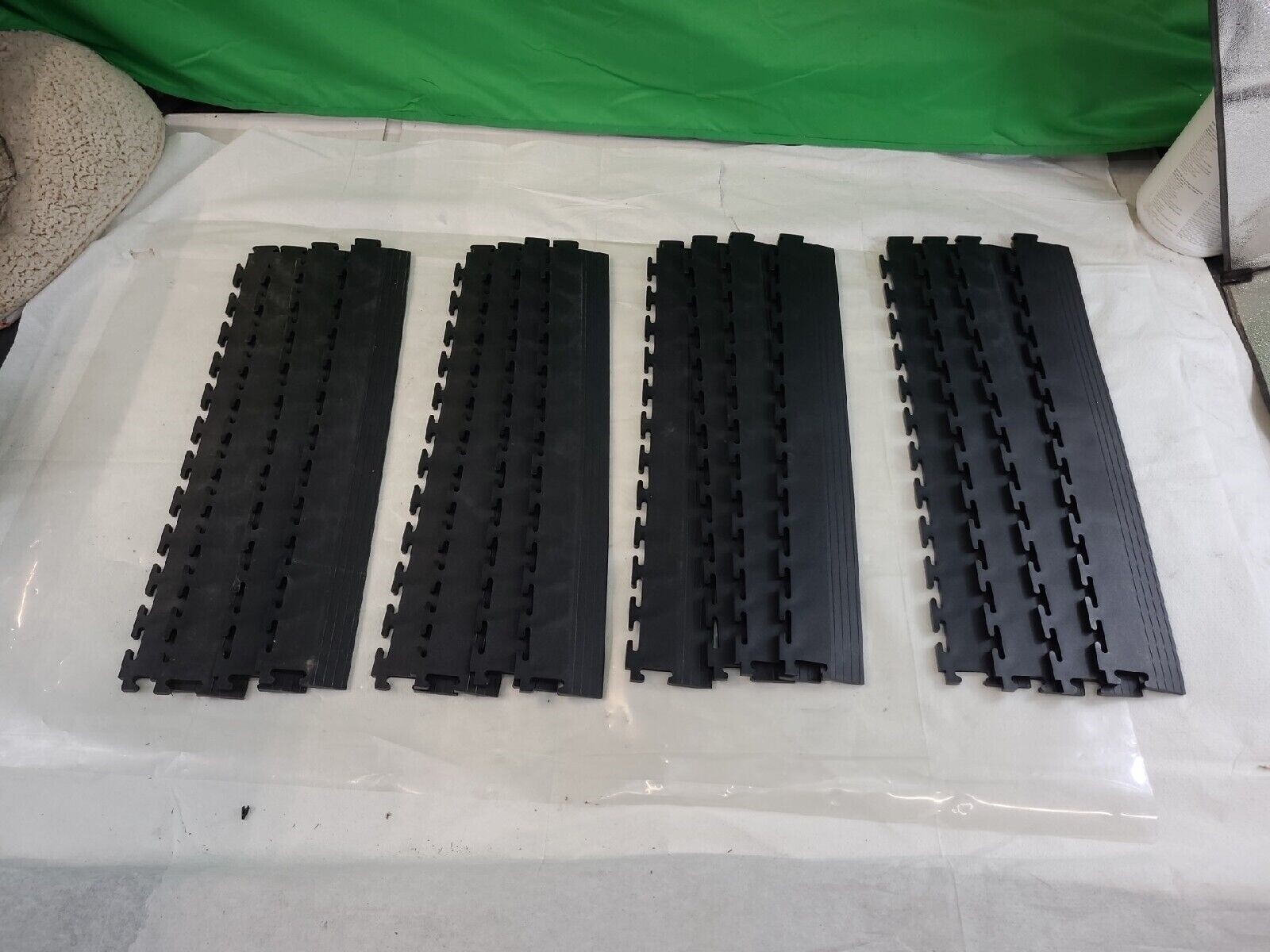 PERFECTION 338683 BLACK BLACKSTONE FLOOR Tile-2.5″ EDGES-LOT OF 16 EDGES