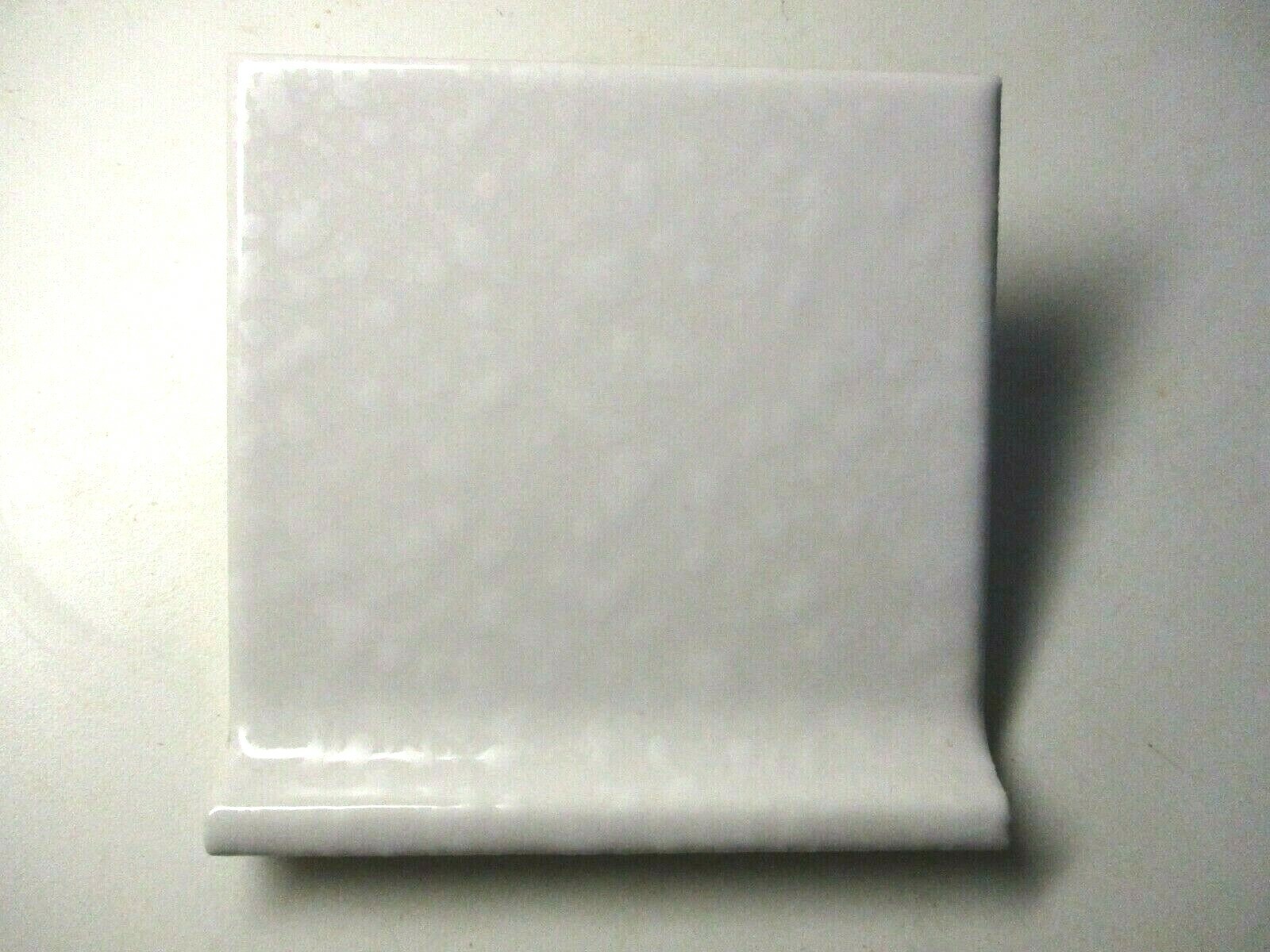 1 Cove Base Wall Tile Wheeling USA 1960 Ceramic 4-3/8″ Mottled Off White MCM Vtg