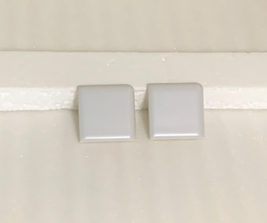 New Florida Pearl#719 Matte 2″ x 2″ Flat Surface Bullnose Corner *Shade 556*