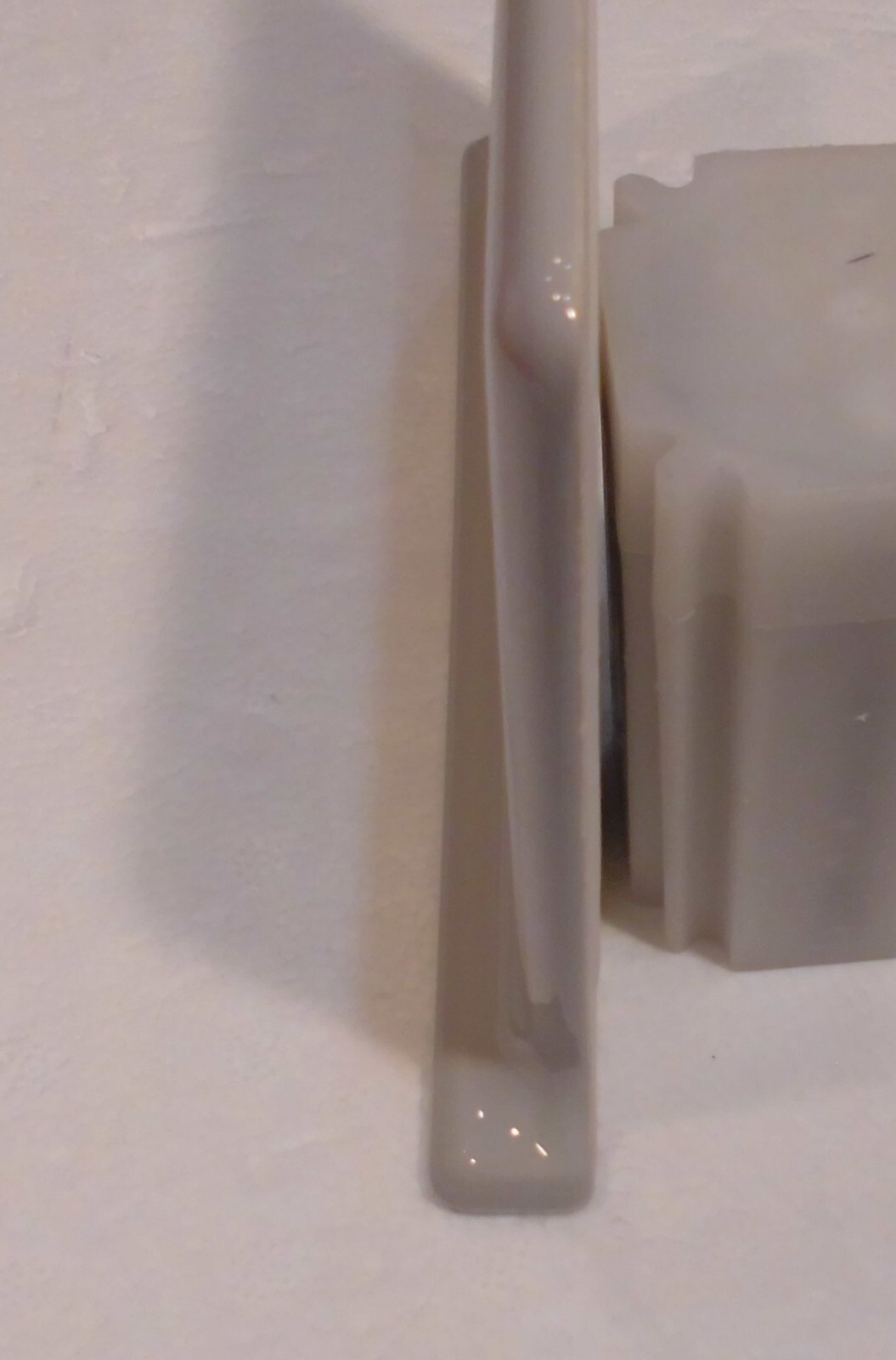 1 pc. Light Smoke Gray: base/cove Ceramic Tile: 4-1/4″ X 6″ Right Finish Corner
