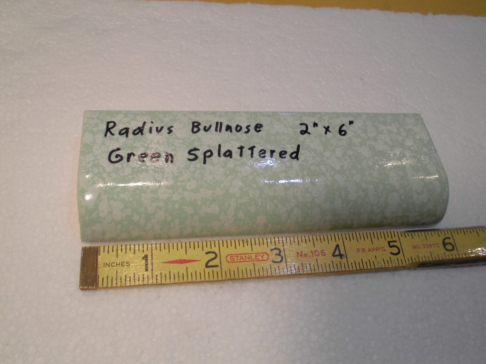 1 pc. “Pale Green Splattered” Ceramic Tile: 2″ X 6″ Glossy Radius Bullnose: NOS