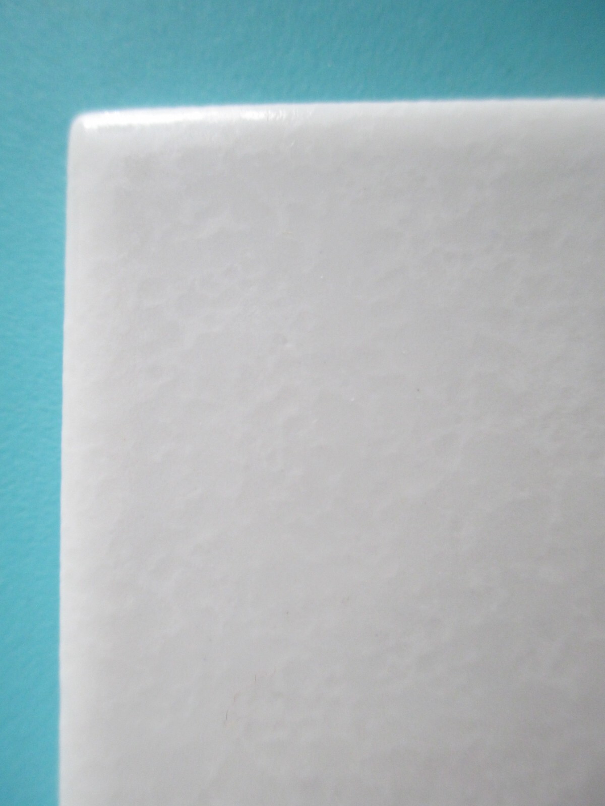 VINTAGE PEARL WHITE ETCHED GLOSS CERAMIC WALL TILE SQUARE 4-3/8″ X 4-3/8″