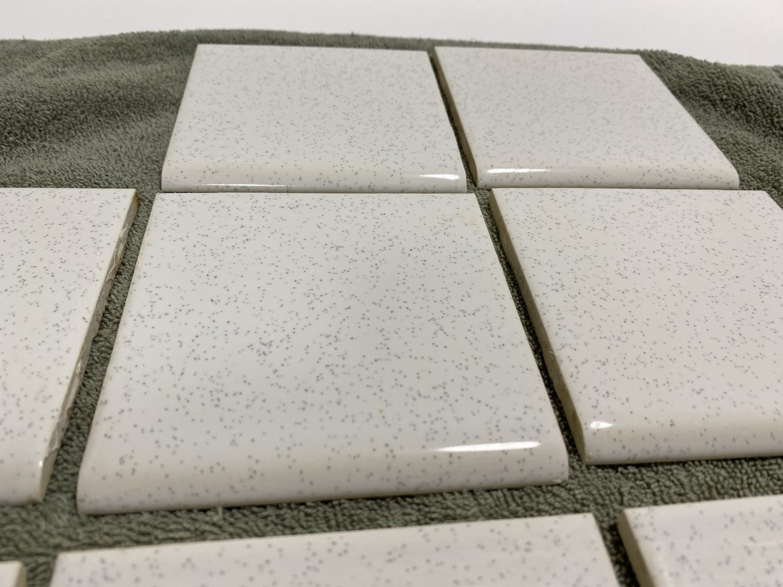 8 – Vintage (1950-60s) White Speckled Ceramic Tile – Bullnose (4.25×4.25)