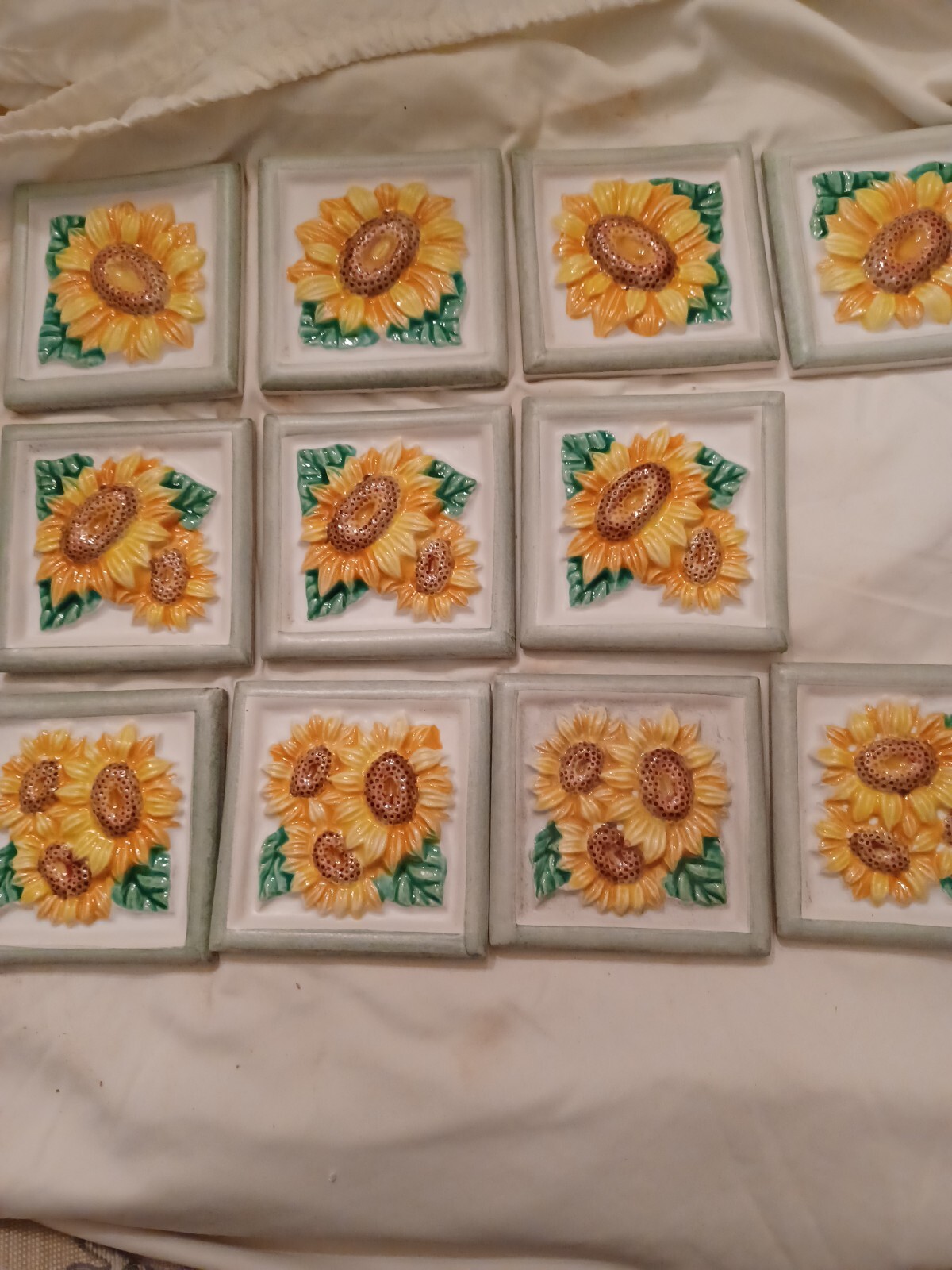11 pieces – Decorative Ceramic Tile 3 7/8 X 3 7/8 inches – sunflower pattern