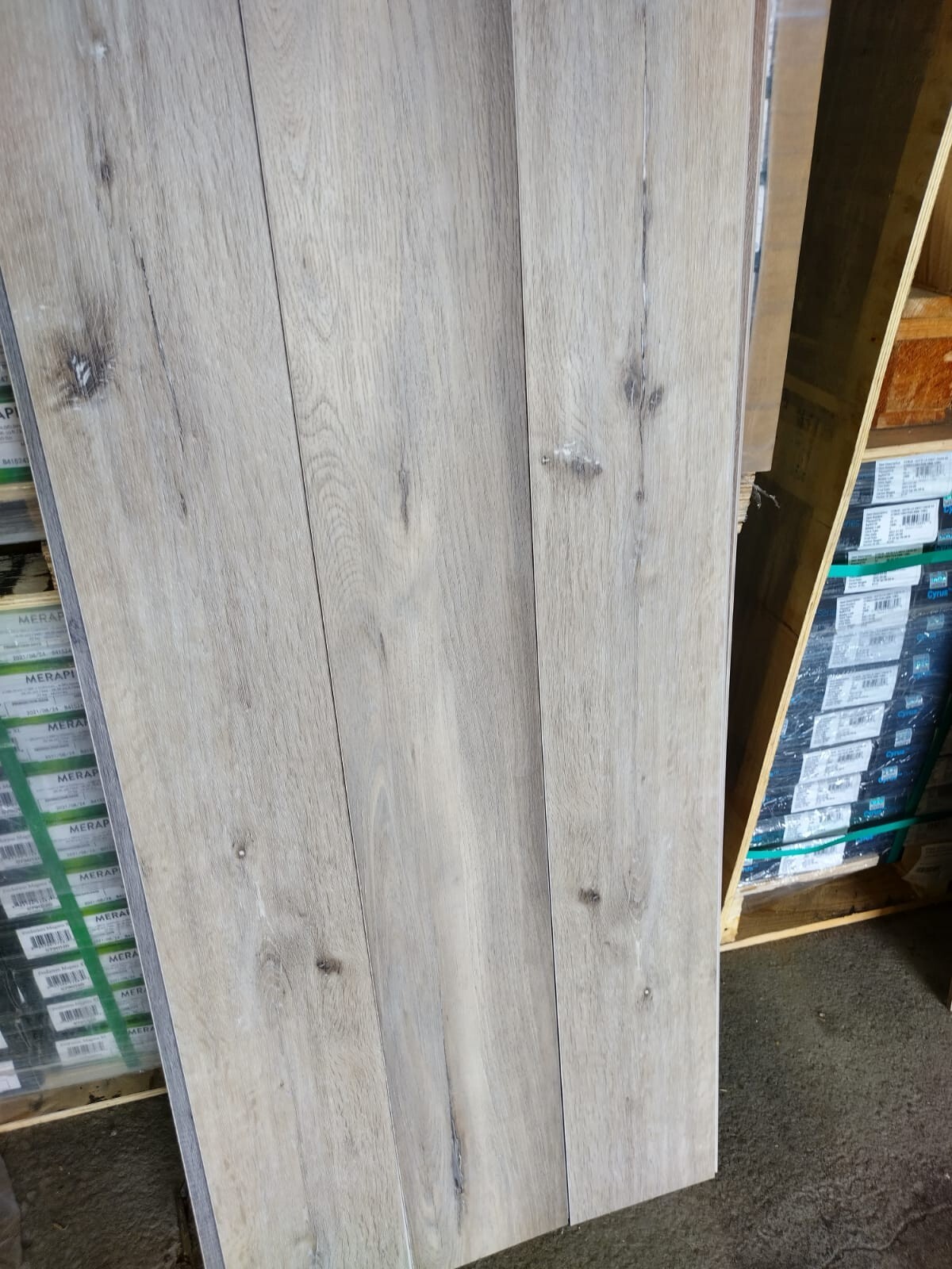 7″x48″ 5.5mm 20 mils Luxury Rigid Vinyl Plank 1 sqft