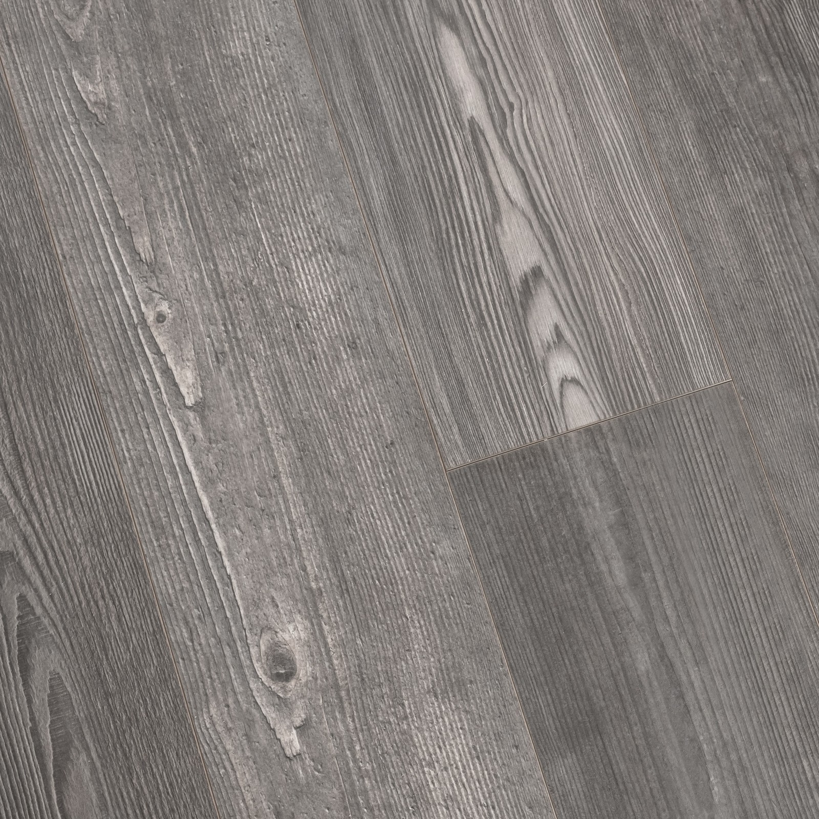 Pergo LPE05-LF030 Xtra 7-1/2″W Embossed Laminate Flooring – Sold – Shiplap Pine