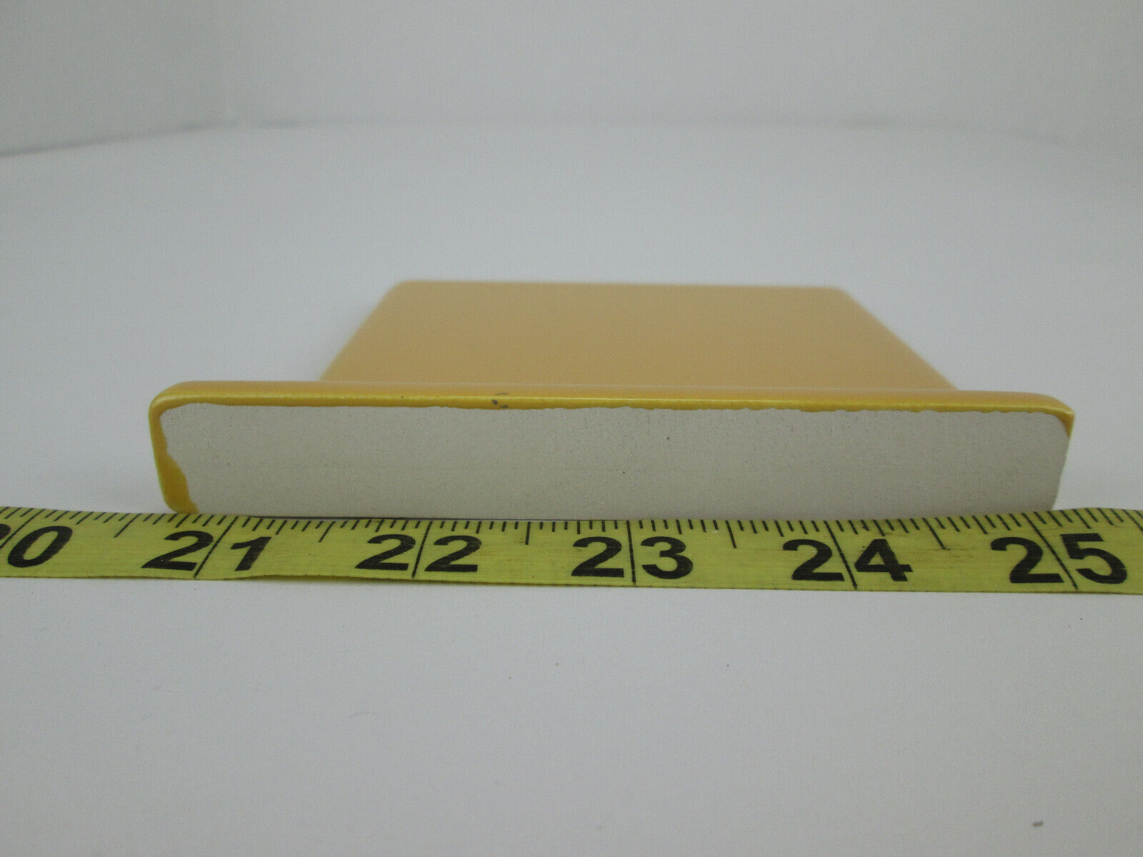 New NOS Daltile Ceramic Tile Mustard Yellow QTC1 4-1/4″ Cove Base Corner Right