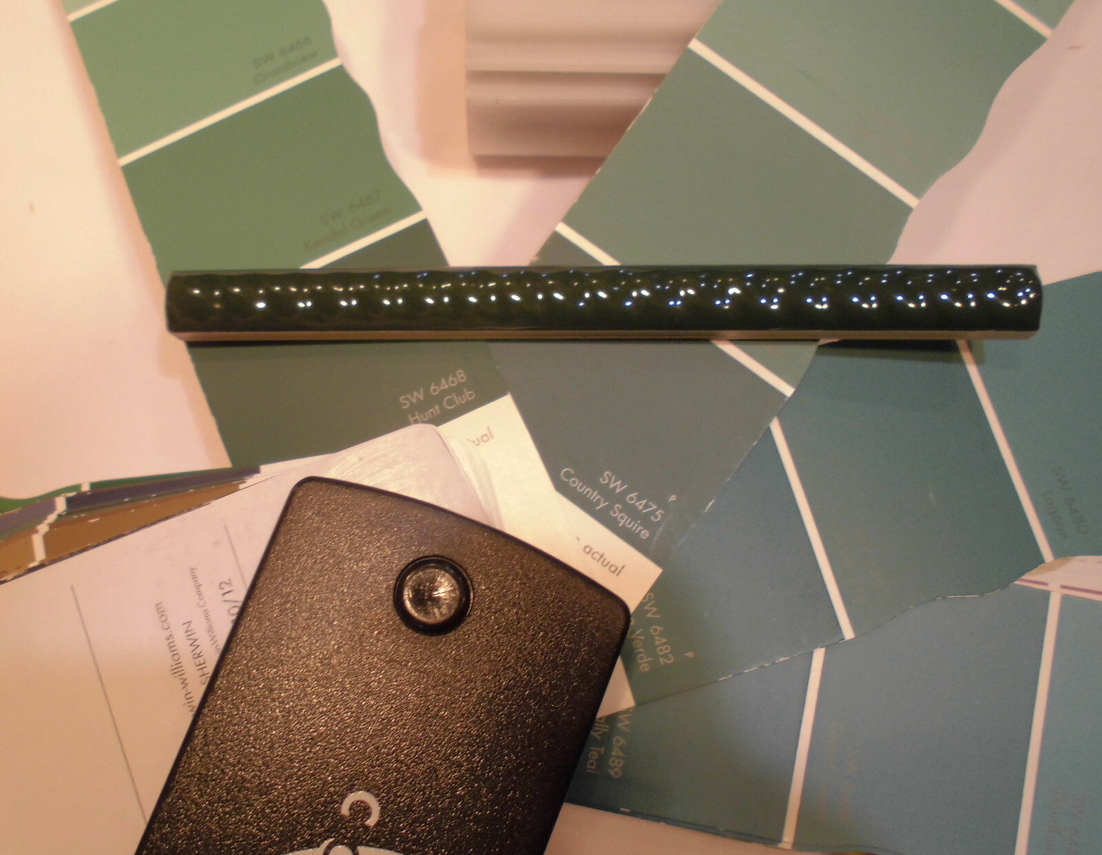 6-pack: Dark Green: Ceramic Liner-Pencil-Sizzle Tiles: 1/2″ X 6″ Twist Pattern