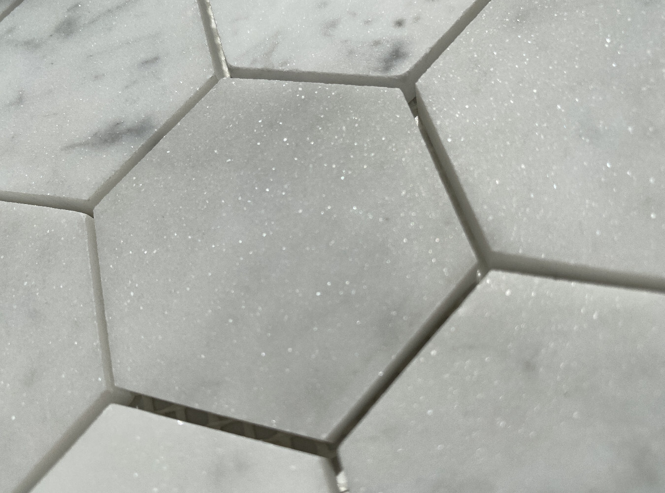 C32XH Carrara White Marble 2″ Hexagon Mosaic Tile Venato Carrera Honed