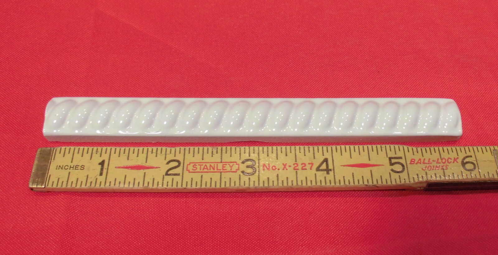10 pcs. *Gloss White* Vintage Ceramic Liner-Pencil-Sizzle Tiles: 5/8″ X 6″ NOS