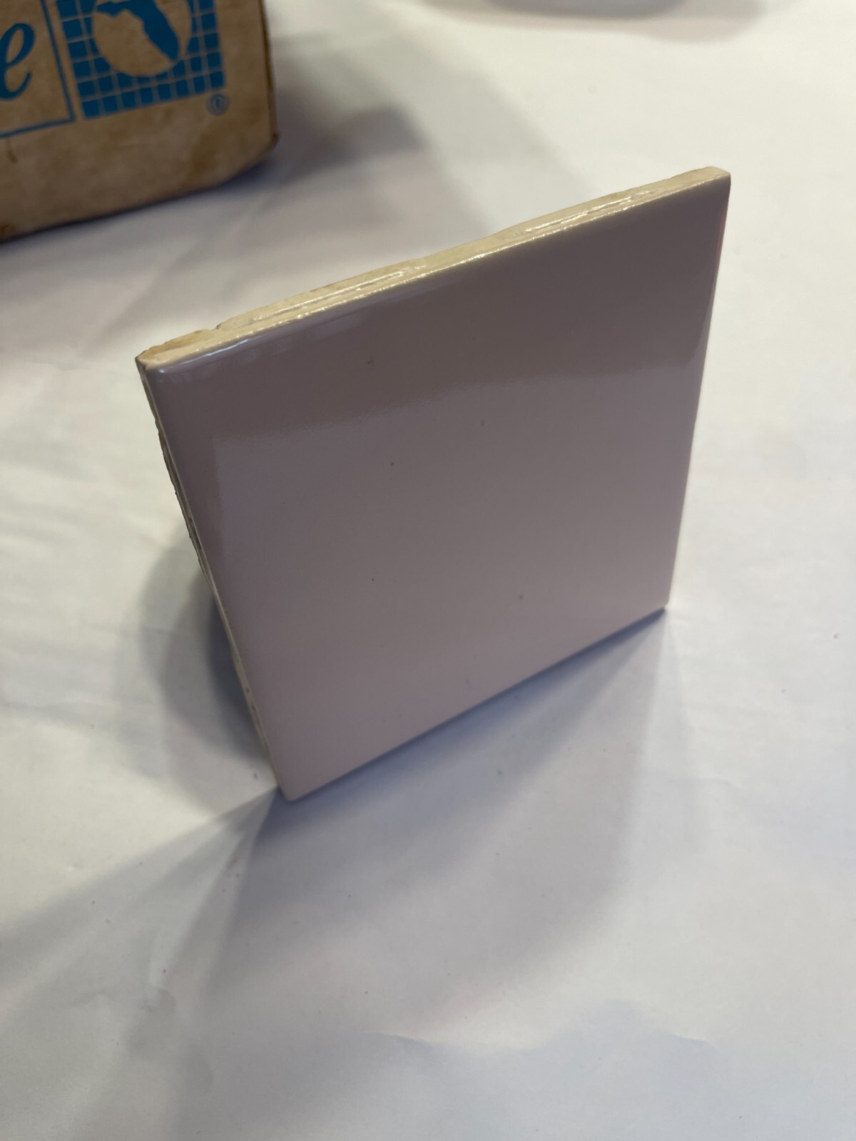 Vintage Florida Tile | Square | 4 3/8″ x 4 3/8″ | Buff | NOS – New Old Stock