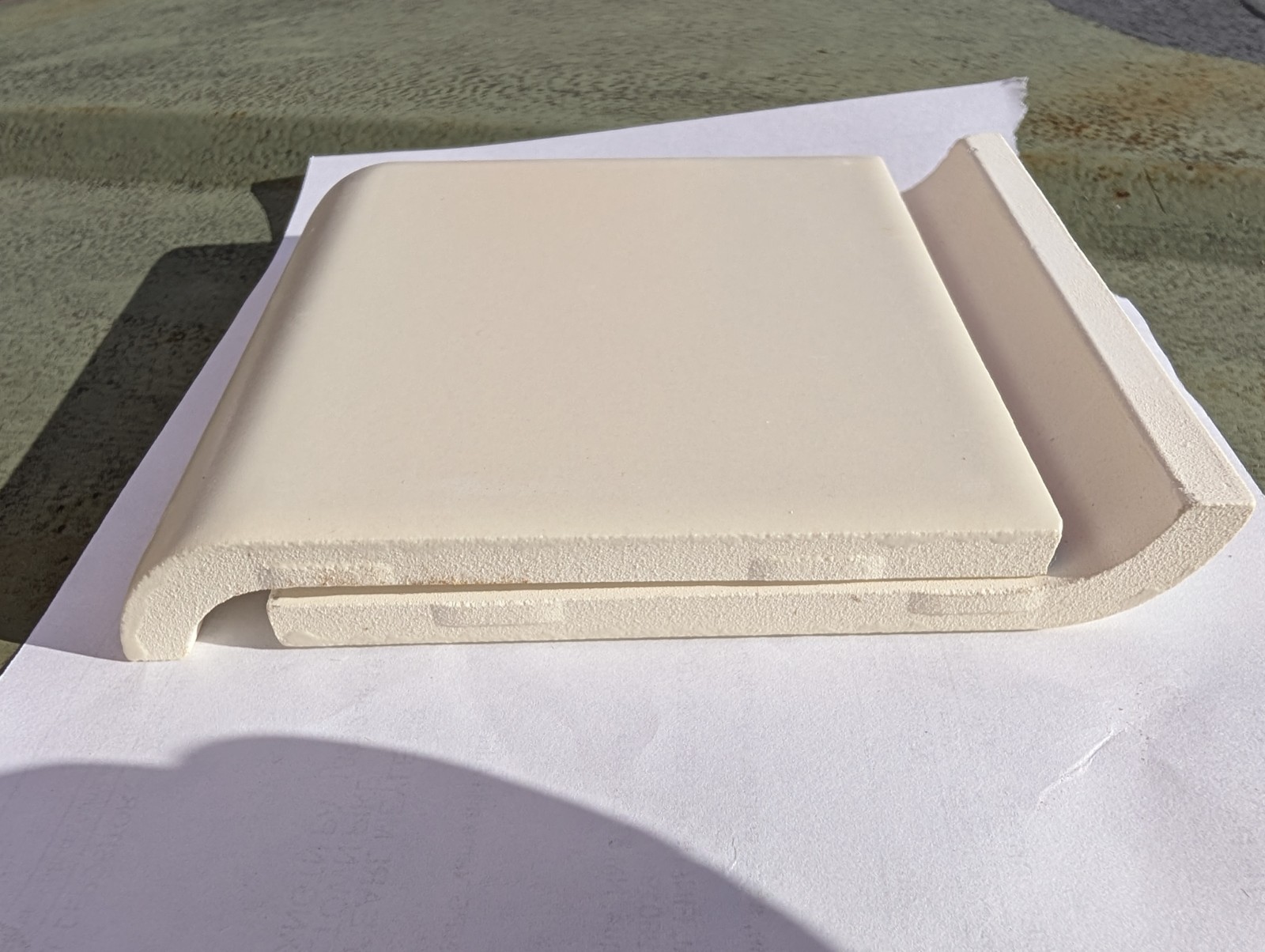 2 pcs American Olean Ceramic Tile Mud 4 1/4″ Bullnose A4402 Matte Almond #87 USA