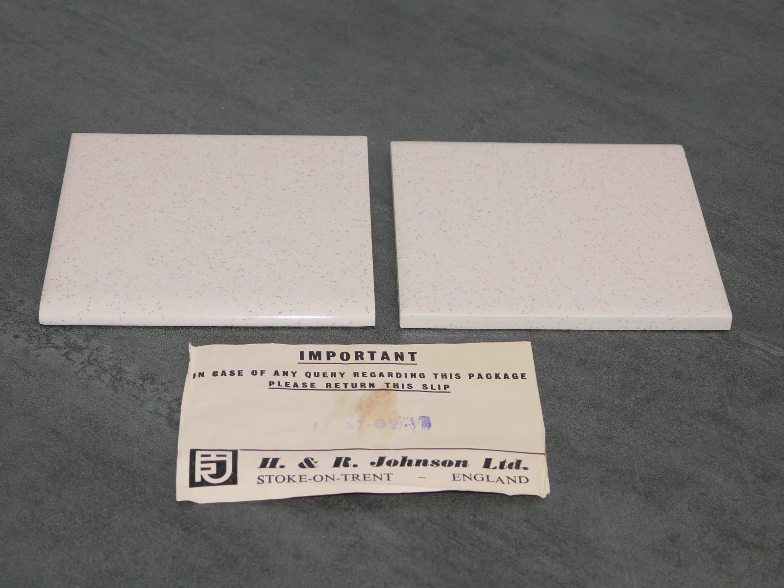 Vtg H&R 1960s NEW OLD STOCK LOT OF 2 PINK with SPECKLES CERAMIC Edge WALL TILE