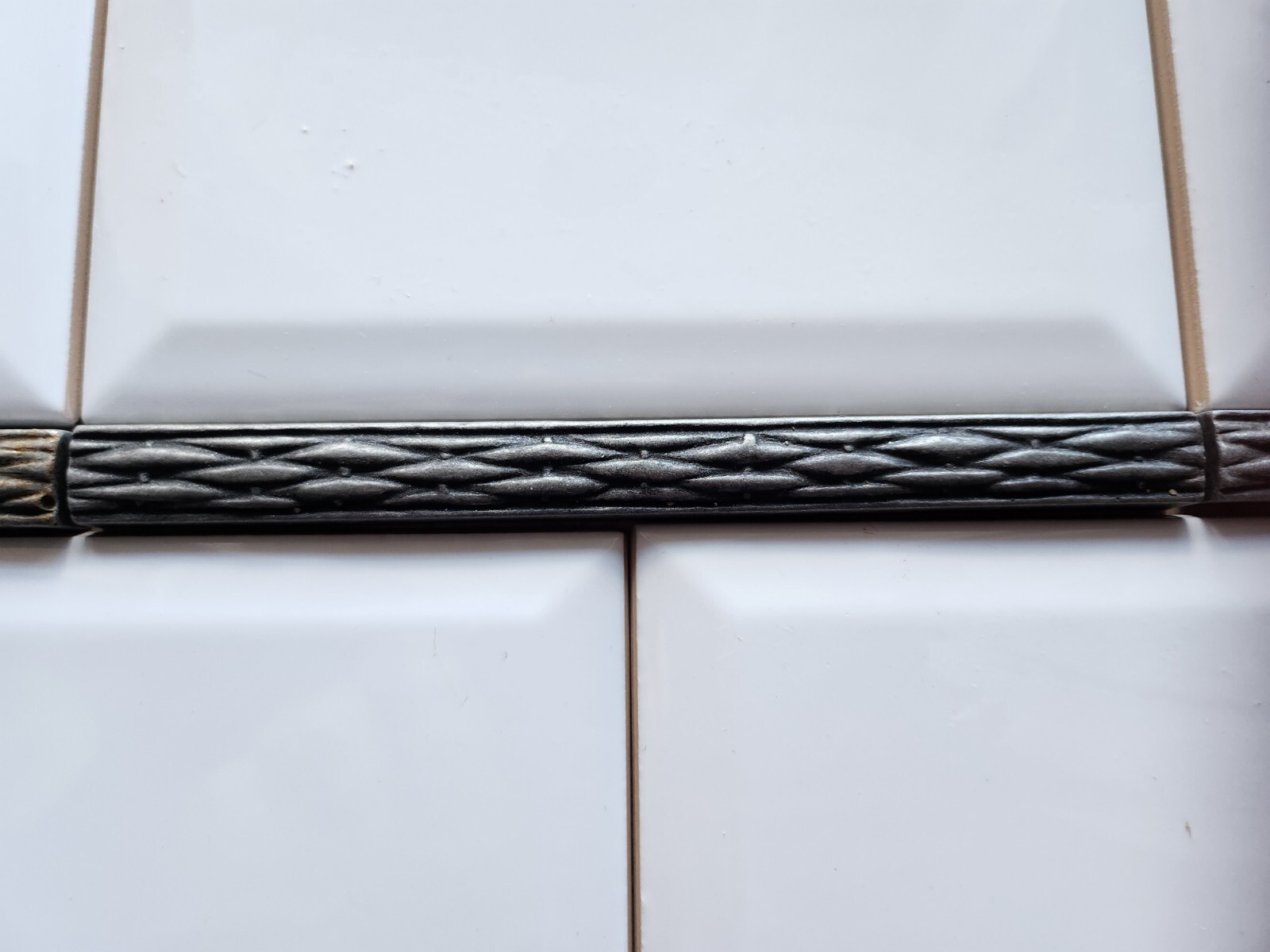 Basket Weave Pewter Tile Pencil Liner Metal Border. Brushed nickel satin finish.