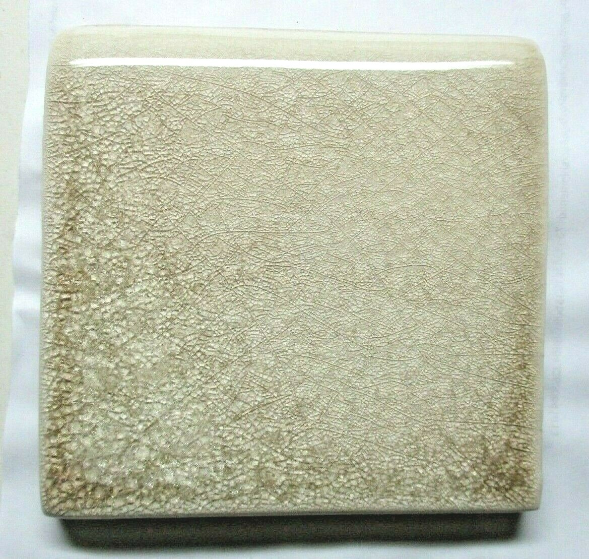 Walker Zanger 4-1/4″ Antiqued Crackle Beige Bullnose Porcelain Wall Tile 2004