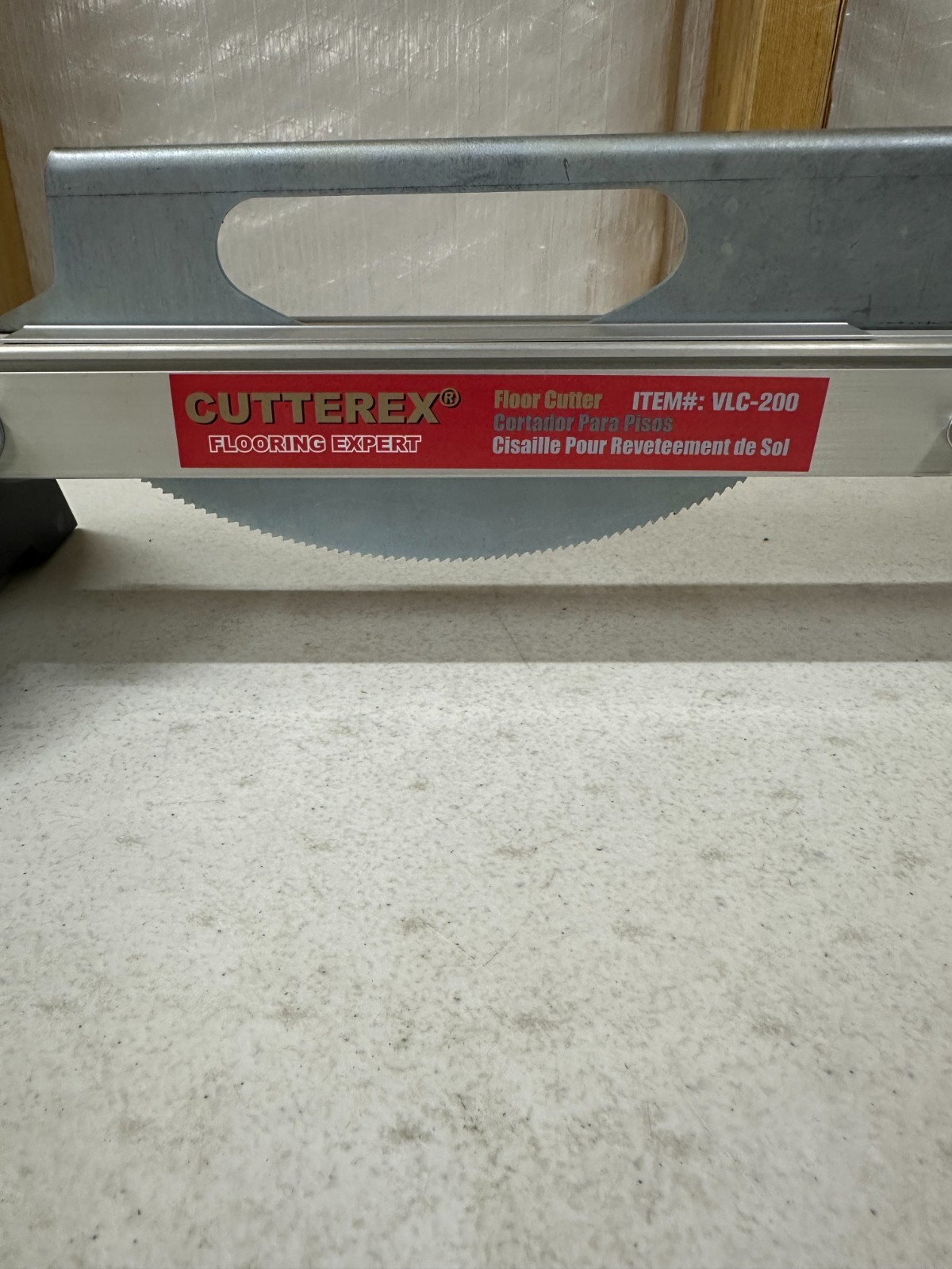 Fully pre-assembled Manual Laminate & Vinyl Floor Cutter, Lightweight Flooring
