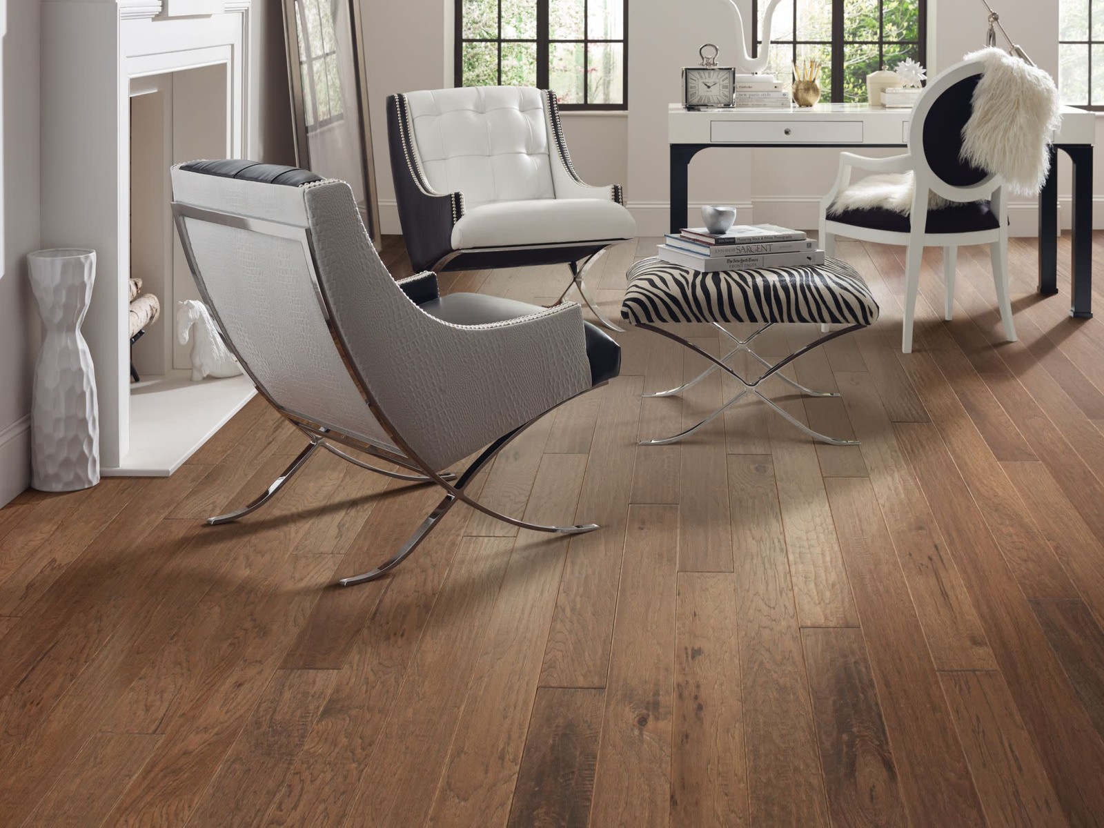 Shaw SW592 Fremont Hickory 5″W Heavy Scraped Engineered Hardwood – Slate