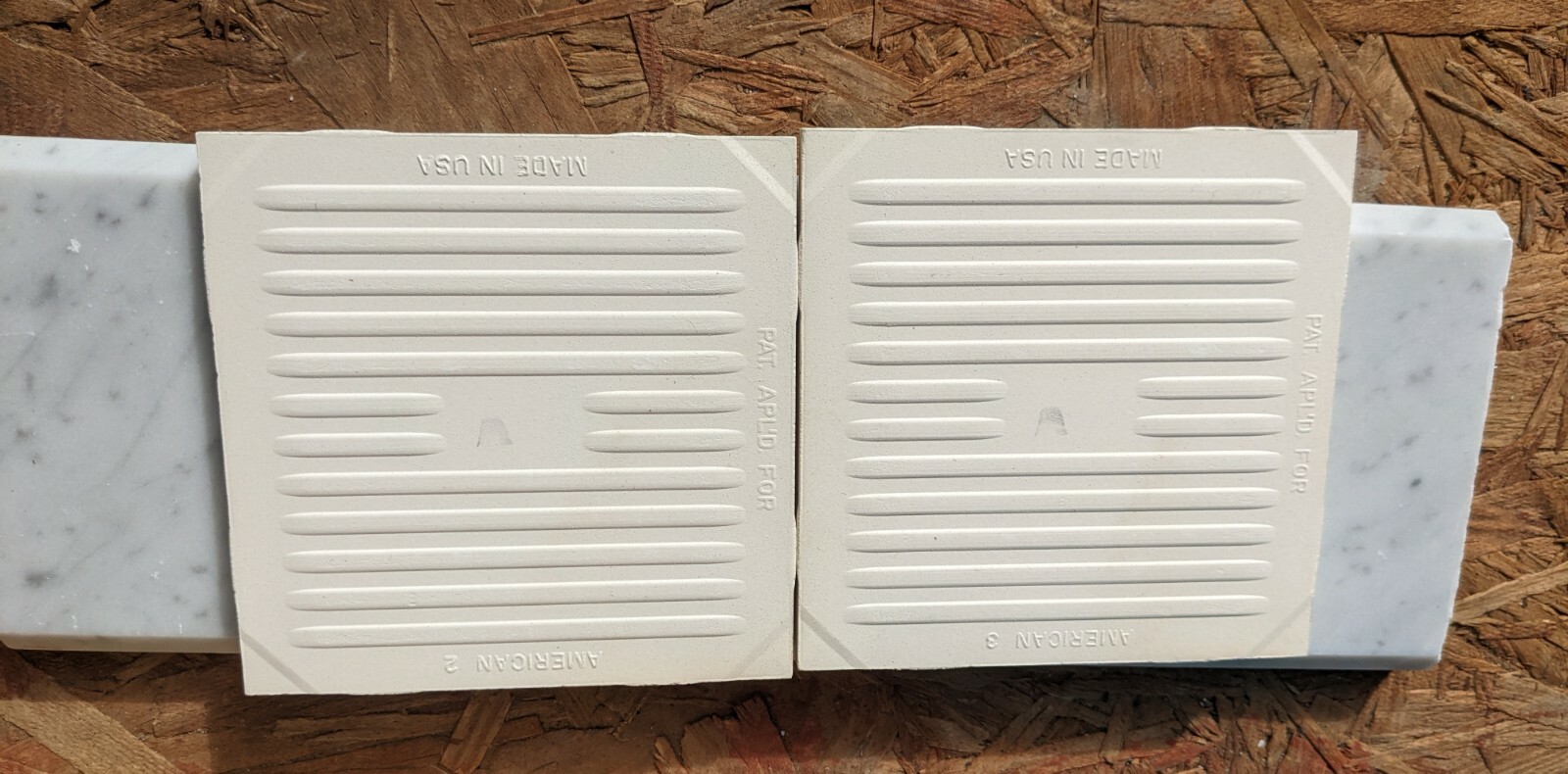 2 pcs American Olean Crystalline Green #325 Ceramic Tile 4-1/4 SD-1 Scored 9ths