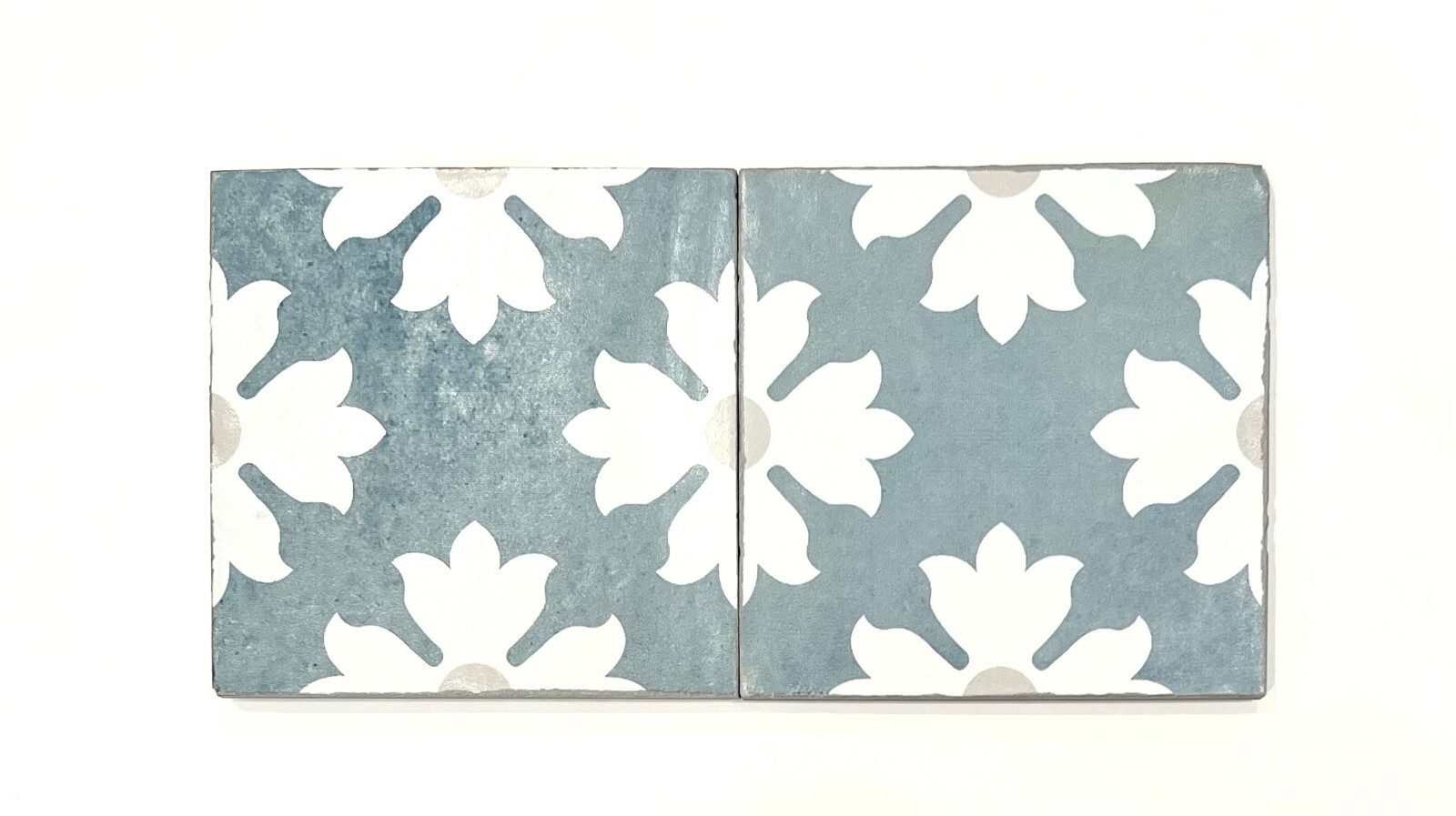 4.5×4.5 Magnolia Collection Turquoise Pattern 1 Porcelain Wall Tile (Pack of 4)