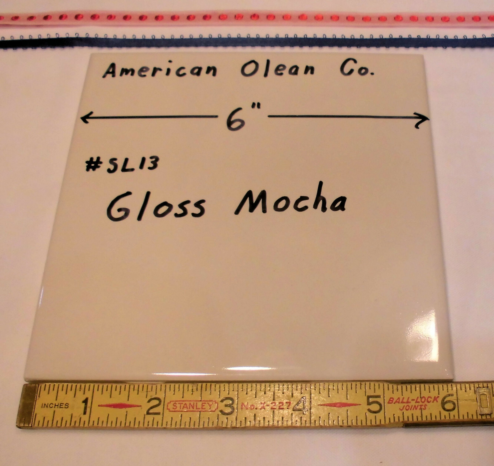 1 pc. 6″ X 6″ Ceramic Tile *Gloss Mocha #SL13* by American Olean; off-white