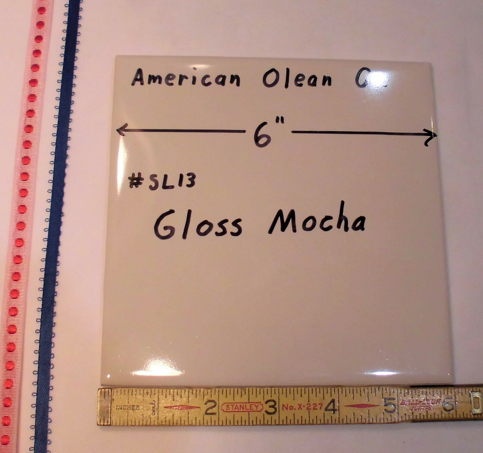 1 pc. 6″ X 6″ Ceramic Tile *Gloss Mocha #SL13* by American Olean; off-white