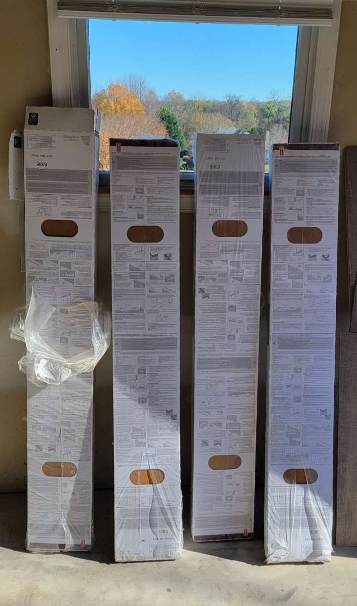 Allen Roth (Lowes) Urbanite Oak Water Resistant Laminate Flooring Click Lock
