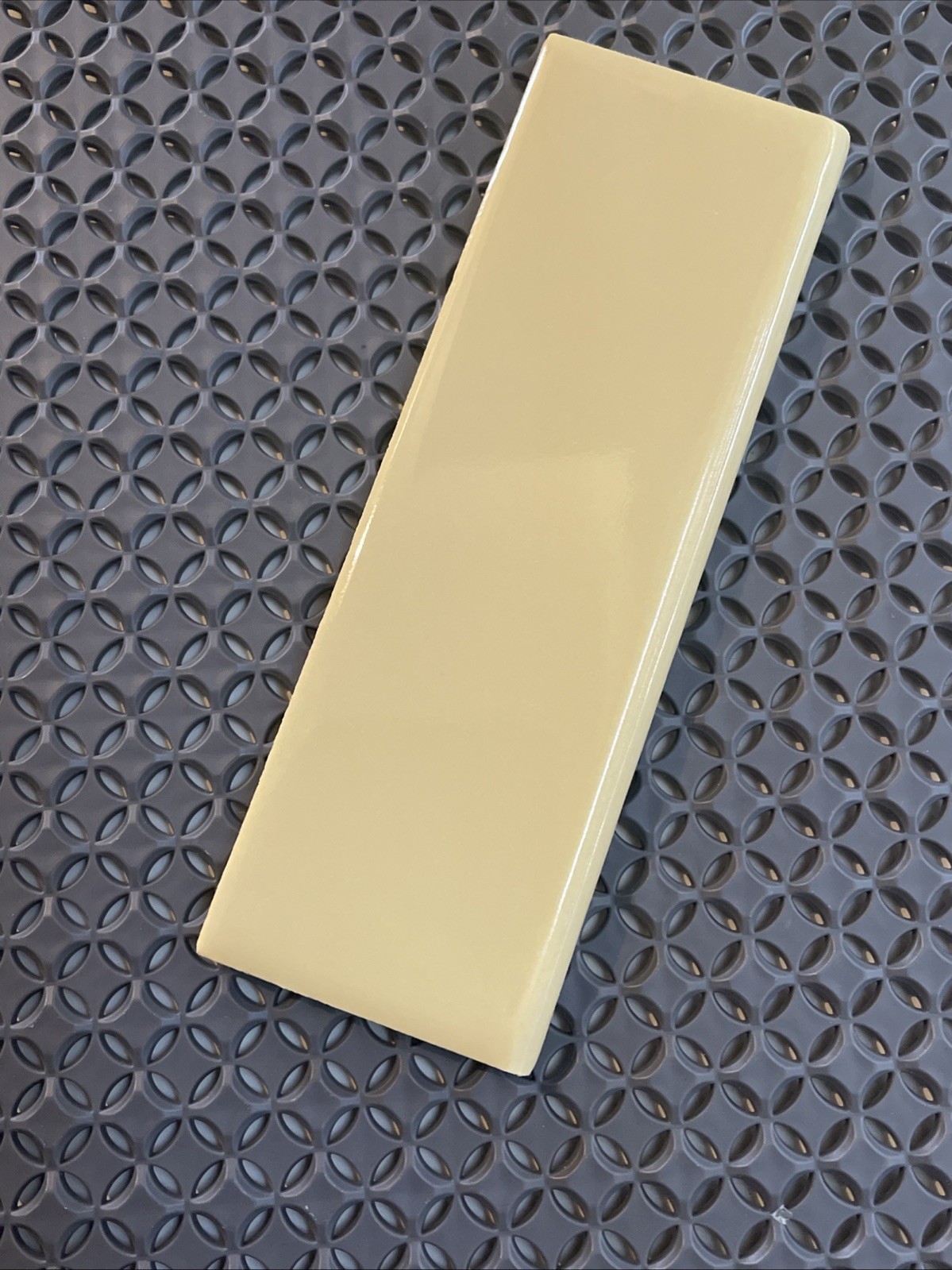 5 Vintage Yellow Gloss Ceramic Bullnose Flat Trim Tiles 2X6 457