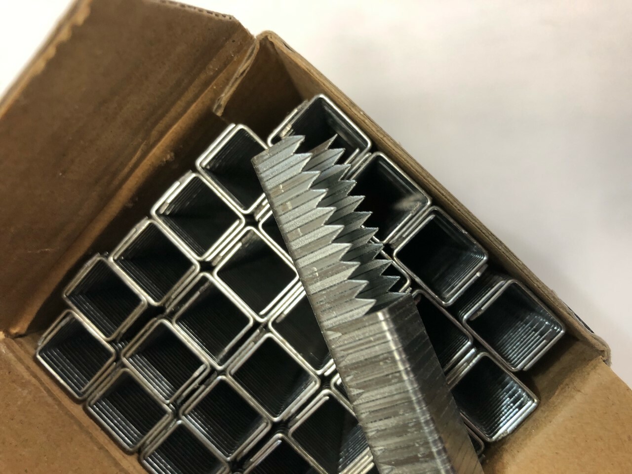 Lot of 2 – Floor Dot 7512D 15/32″x3/8″ professional Pad Staples, 5000 pcs ea