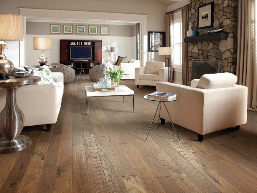 Shaw SW219 Pebble Hill 5″W Handscraped Engineered Hickory – Off White