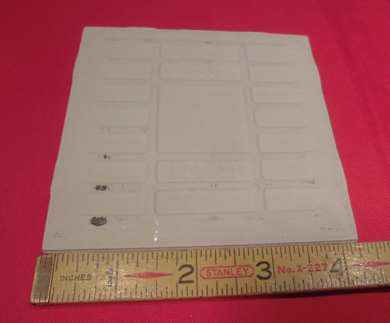 1 pc. *Vintage White* 4-1/4″ Glossy Ceramic Bullnose Trim Tile: Flat Type, NEW