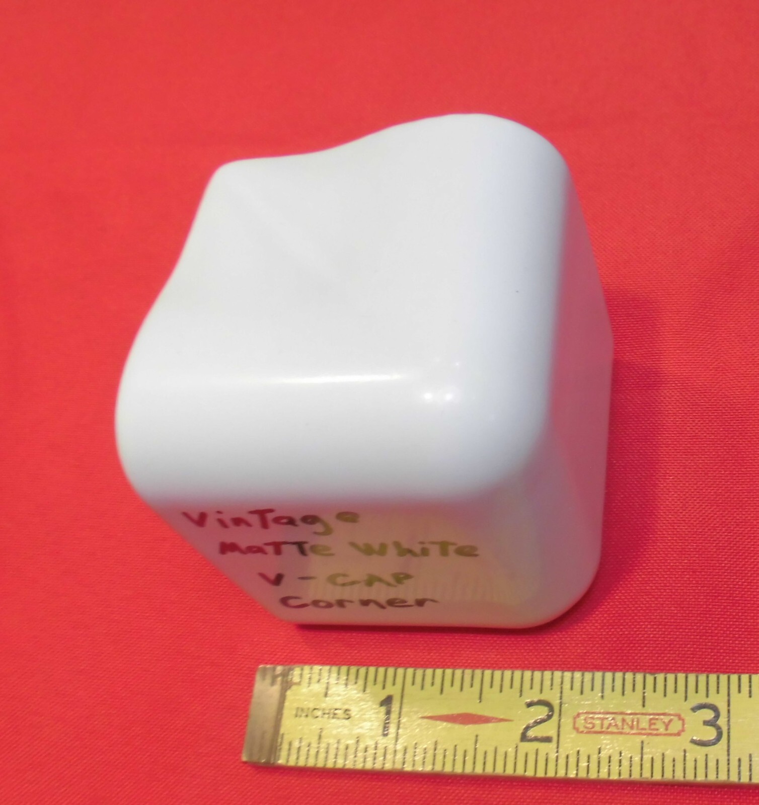 1 pc. *Vintage Matte White* V-Cap Corner Ceramic Trim Tile: Counter Top Edging