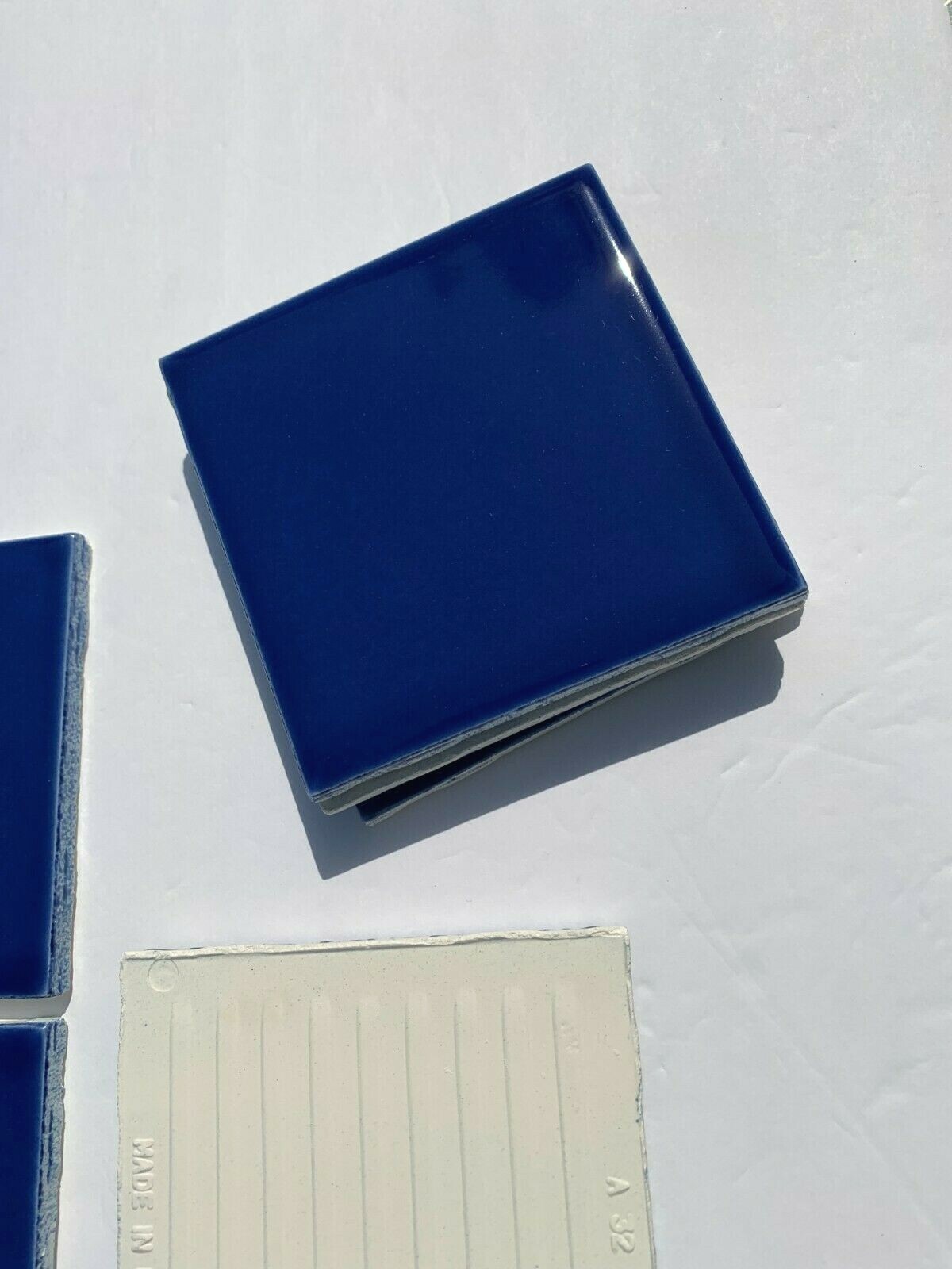NEW AMERICAN OLEAN 4″ x 4″ ROYAL BLUE S15 GLOSS * 12 * TILES