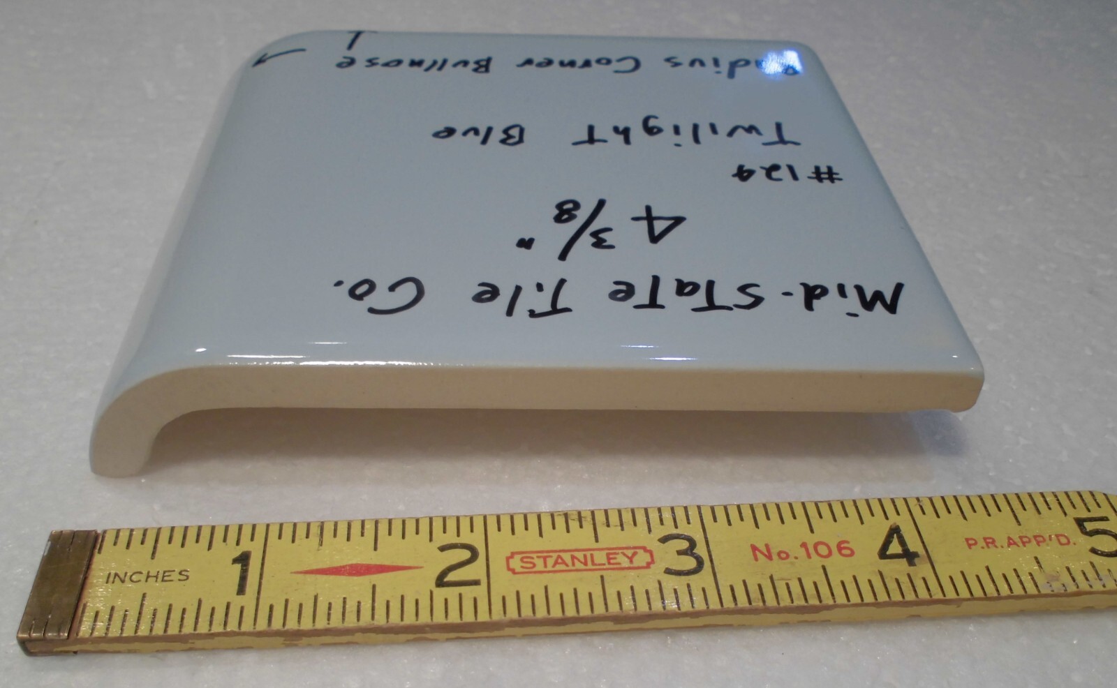 1 pc. Corner Bullnose; Twilight Blue Glossy Ceramic Tile; Mid-State 4-3/8″ Mudd