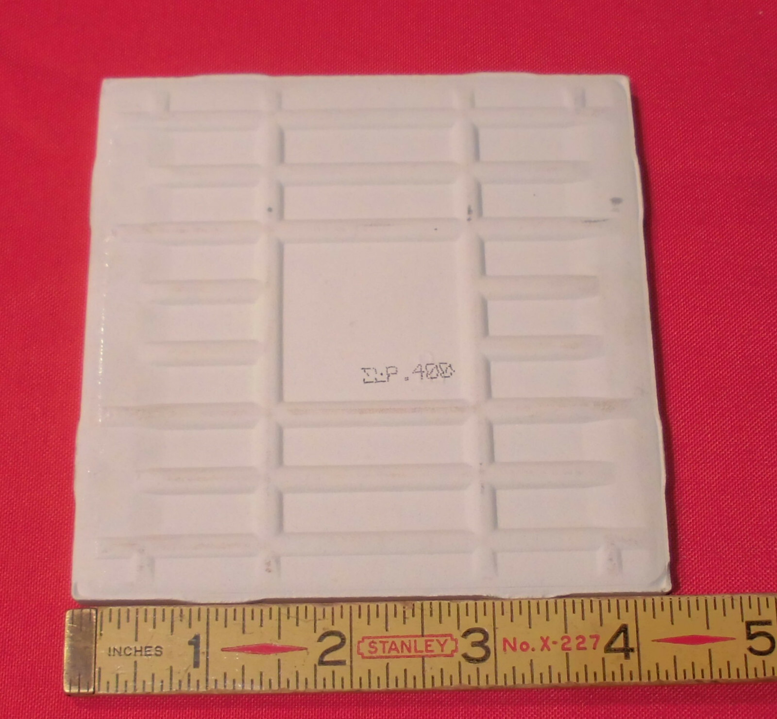 1 pc. Mayan White: Glossy Ceramic Tile by Daltile 4-1/4″ Tiny Bumpy, Dimple NEW