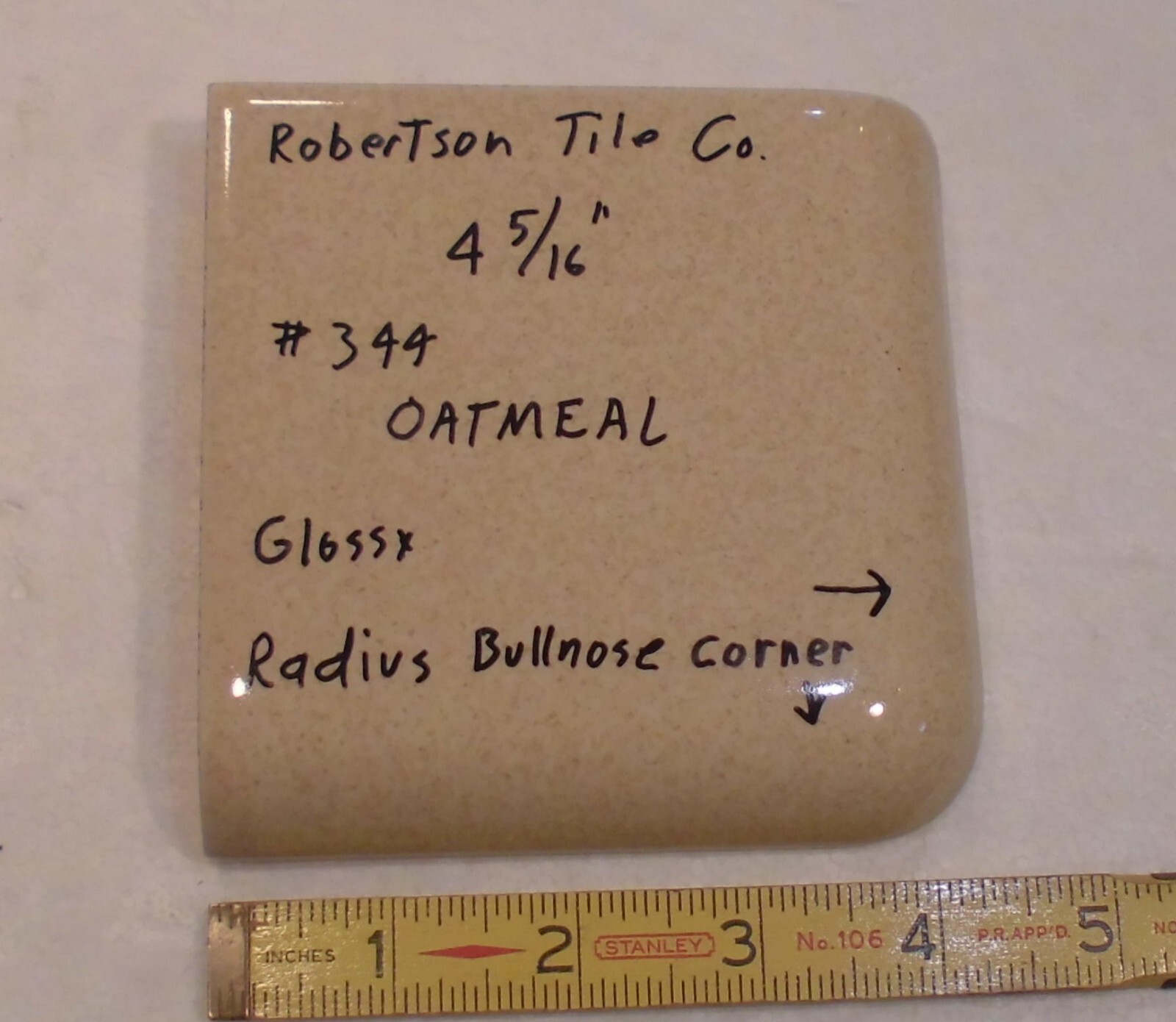 1 pc. Corner Bullnose: Oatmeal-Buckwheat Ceramic Tile Robertson 4-5/16″ Mudd Cap