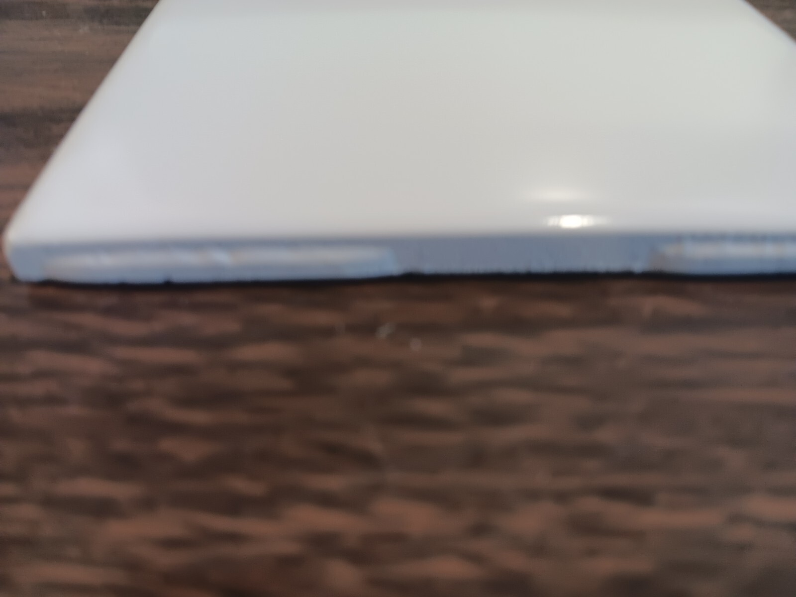 (1 EACH) CERAMIC WALL/FLOOR GLOSSY TILE SOLID WHITE COLOR 4.25″ x 4.25″ USA MADE