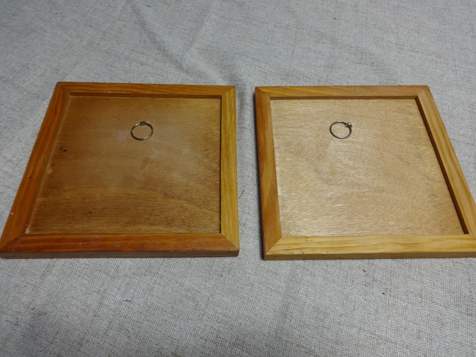Vintage Farm Animal Pig Ceramic Tile Trivet Set of 2 Wood Frame