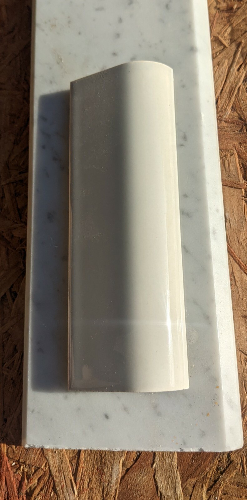 2 pcs American Olean Bullnose Mud Cap A4200 2″x6″ Pearl Gray #28 Glossy NEW