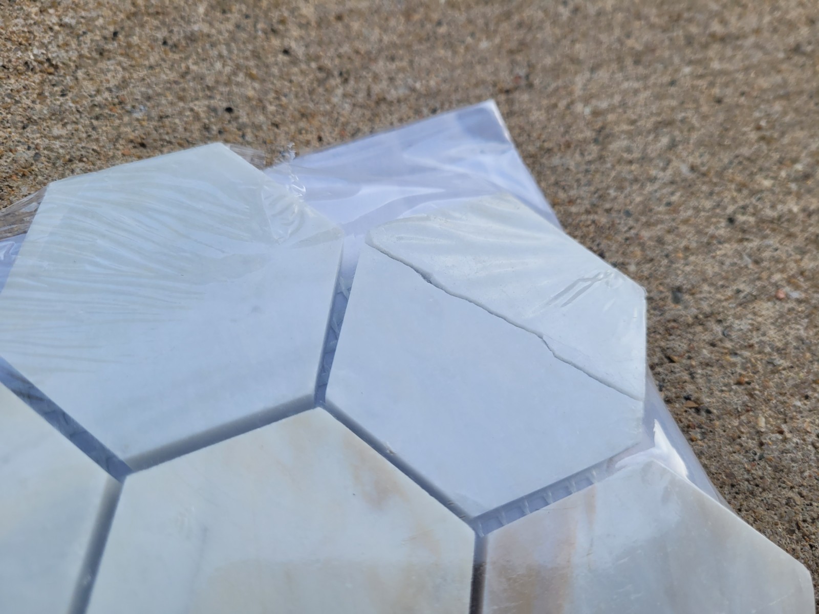 Lot of 10 Sheets Angora 2″ Hexagon Honed Mosaic Marble Floor Tiles Read Descript
