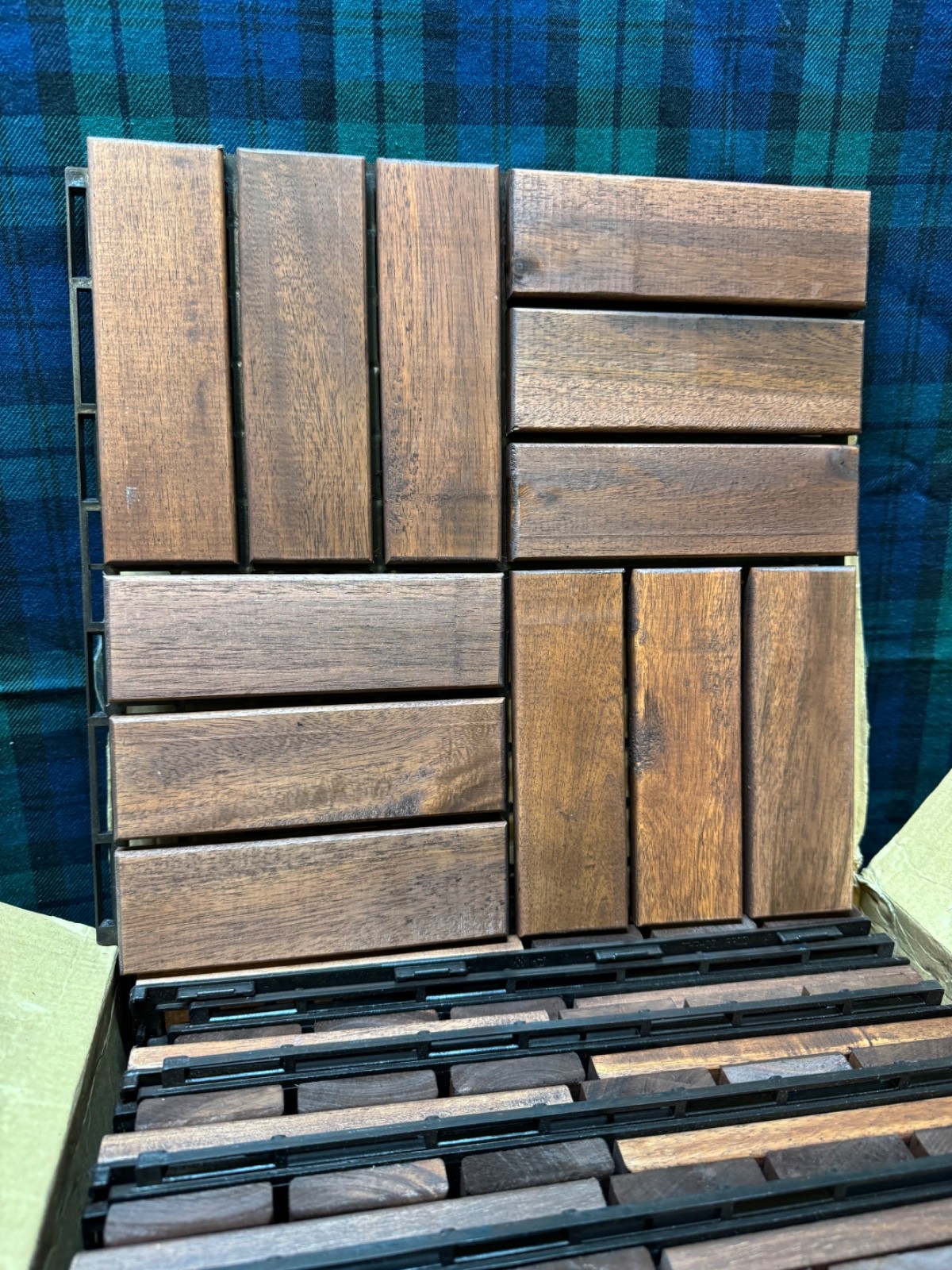 Thyoi Deck Tiles Dark Brown Natural Acacia 12″ x 12″ 10 Pack