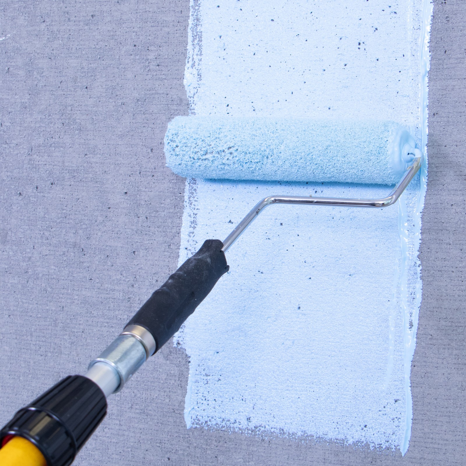 Laticrete Hydro Barrier Self-curing Waterproofing Anti-fracture Membrane, 5 Gal