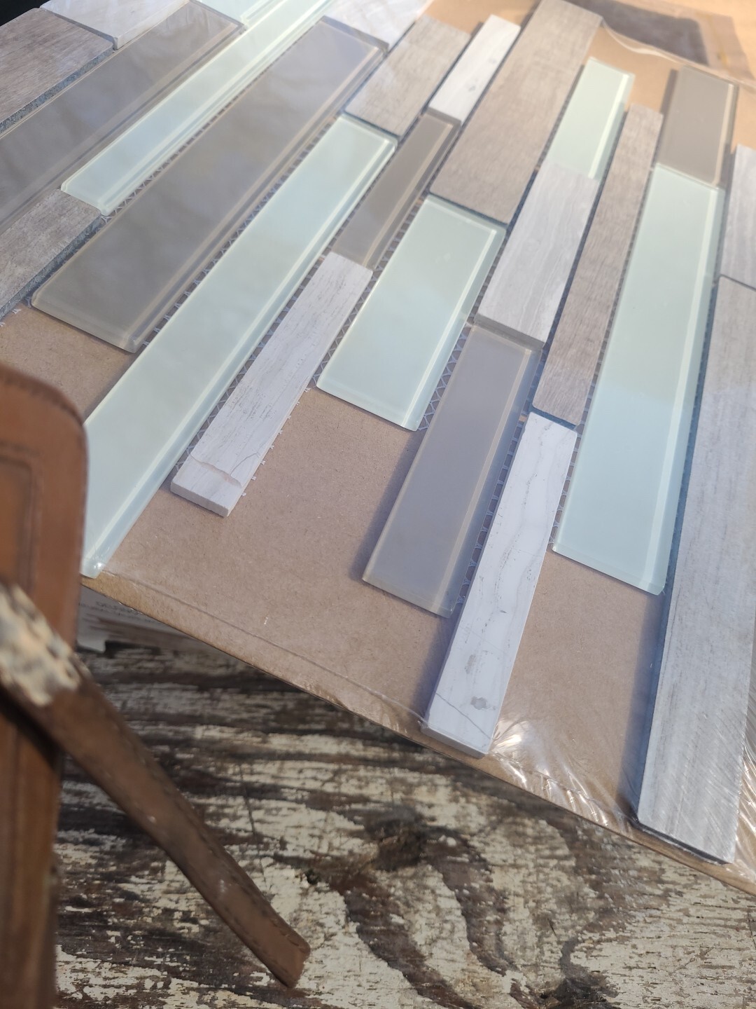 American Olean Glass Stone Wood Look Mosaic Tile Delfino Natural Taupe 16 Sheets