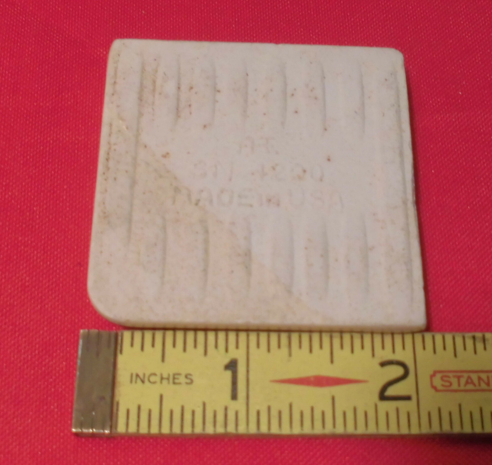 Oatmeal 2″ X 2″ X 5/16″ Ceramic Surface Bullnose Corner Tile; made 1940’s