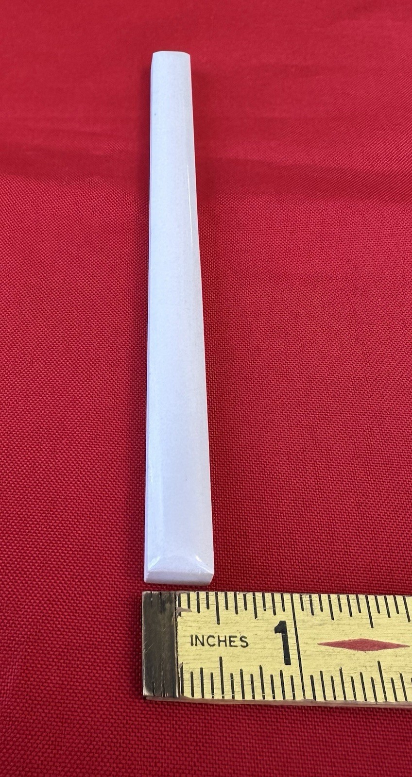 1 pc. Gloss Biscuit Color: Ceramic-Pencil – Liner – Sizzle – Tile, 6″ X 7/16″