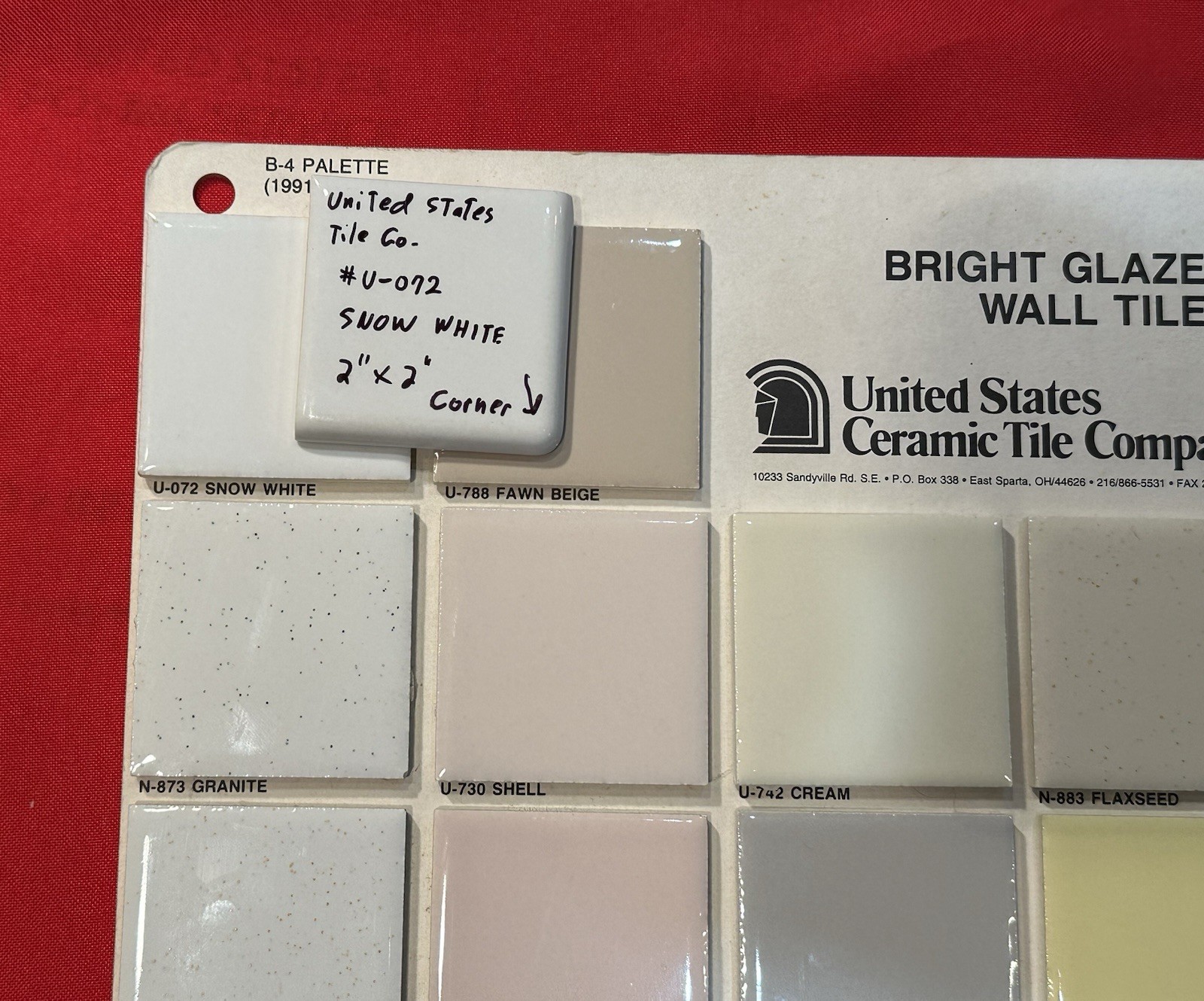 1 pc. Glossy Snow White: 2″ X 2″ X 5/16″ Ceramic Surface Bullnose Corner Tiles