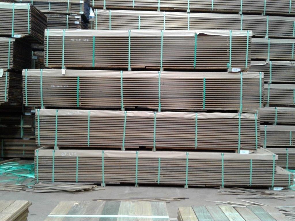 Premium Ipe Decking Boards 1x6x8′ – 500 lf (200 sqft)